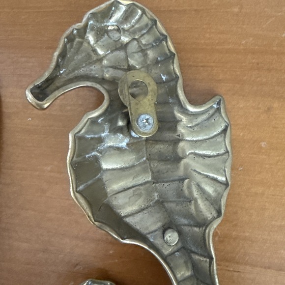 3 Vtg Brass Seahorse Wall Hook Hangers Nautical Coastal Decor Beach House - Picture 10 of 10